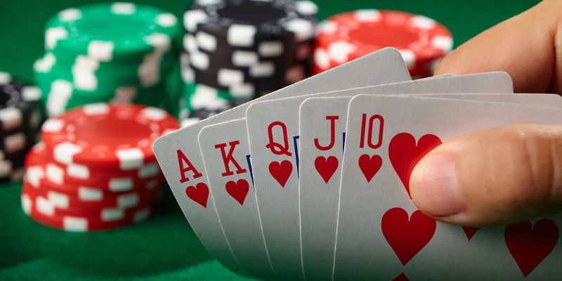 Bí kíp chinh phục Poker 88bet hiệu quả từ các cao thủ.